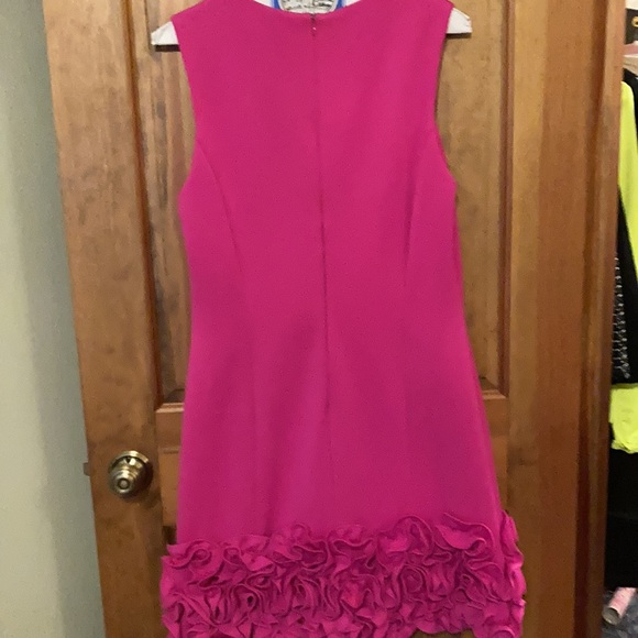 Adorable party dress in bright fuchsia pink size 10 - Picture 2 of 4